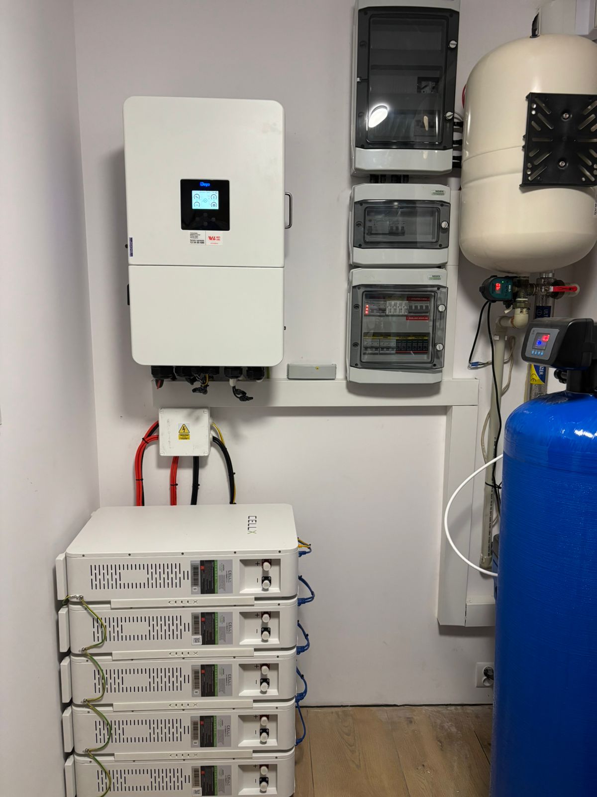 Realizacja – system CellX Home w garażu, montaż magazynu energii